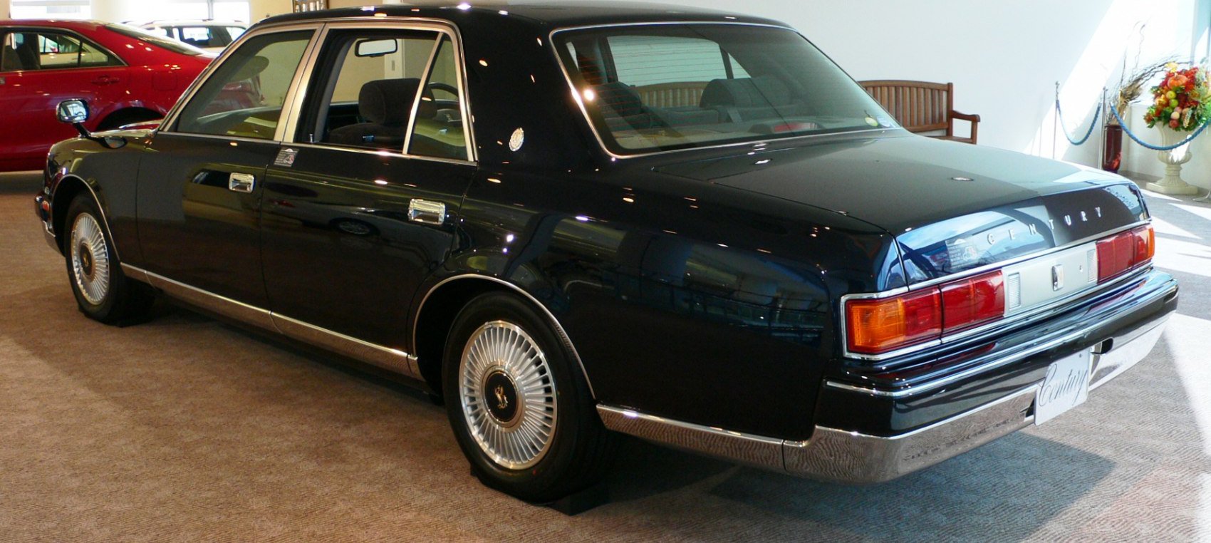 Toyota century g50